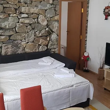 In Grand Monastery Apartamento
